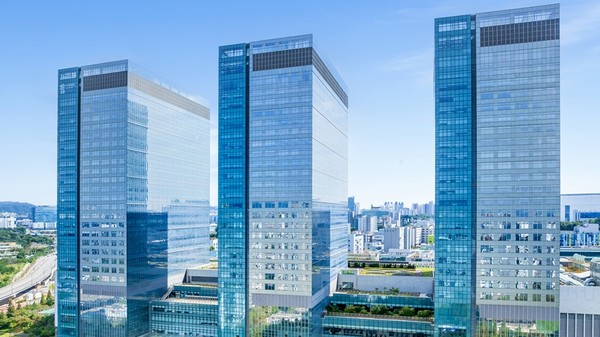 삼성전자 asml과 차세대 반도체 제조 협력 확대…12인치 마스크·high na euv 승부수.jpg